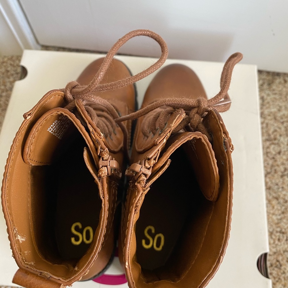 ✨LAST ONE✨SO Brown Combat Boots - Picture 7 of 11